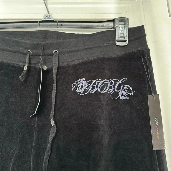 NWT BCBGMaxAzria Velvet Rhinestones Iridescent Roses Hoodie Track Suit 2-Piece - Picture 6 of 13